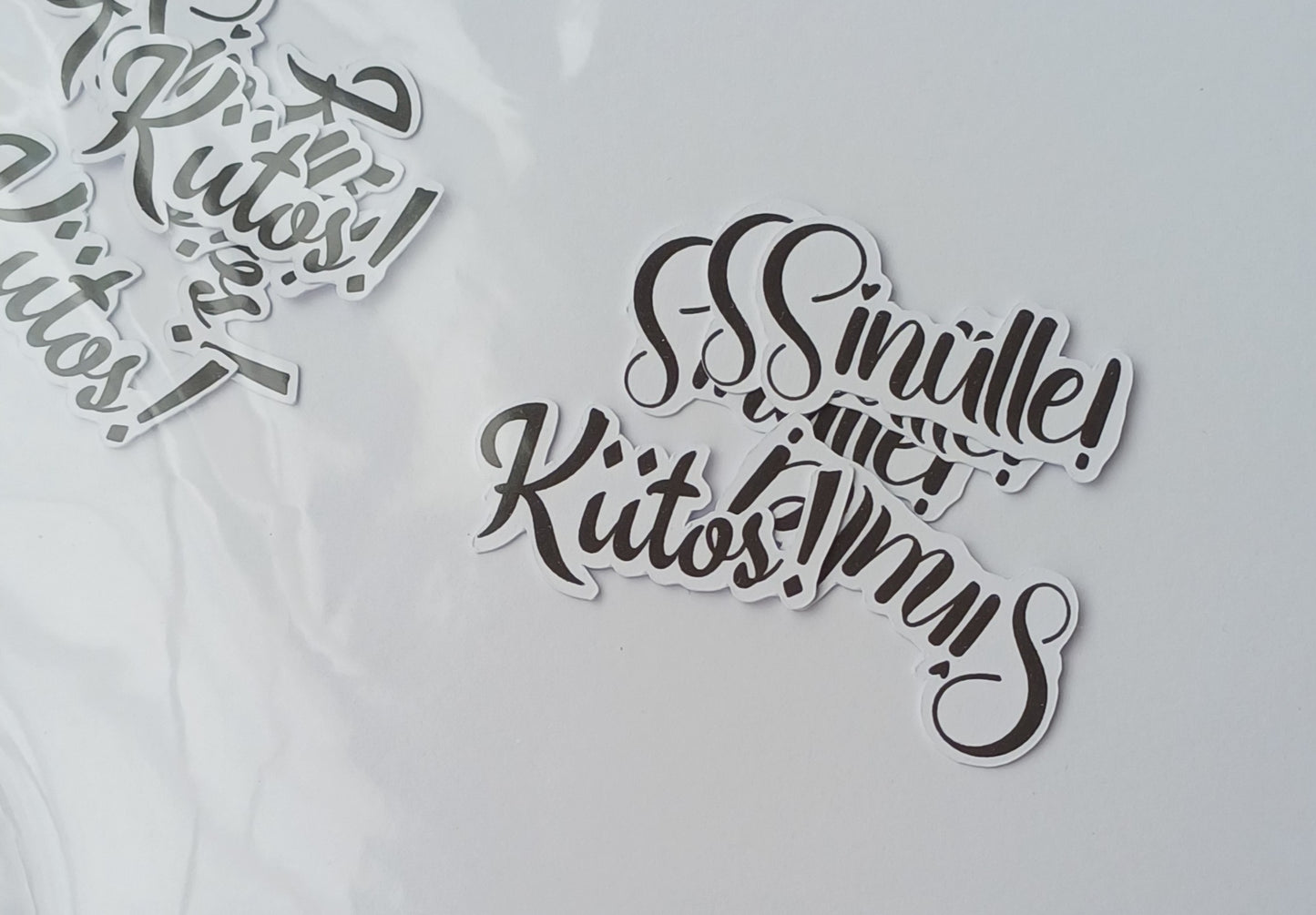 Pikkupeikon tekstileikkeet: Kiitos ja Sinulle!