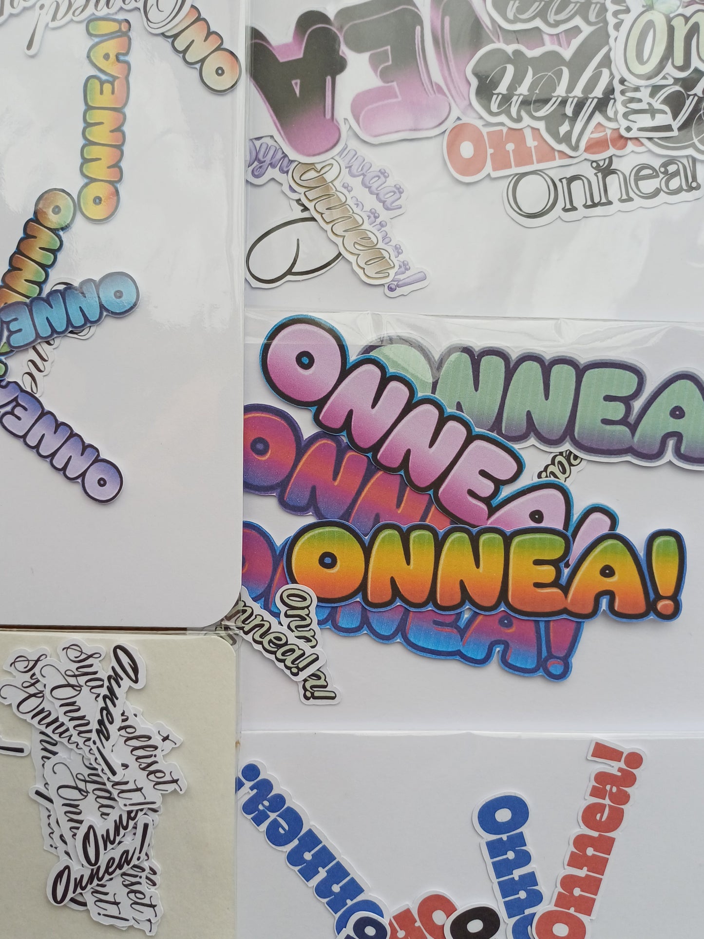Pikkupeikon tekstileikkeet: Onnea