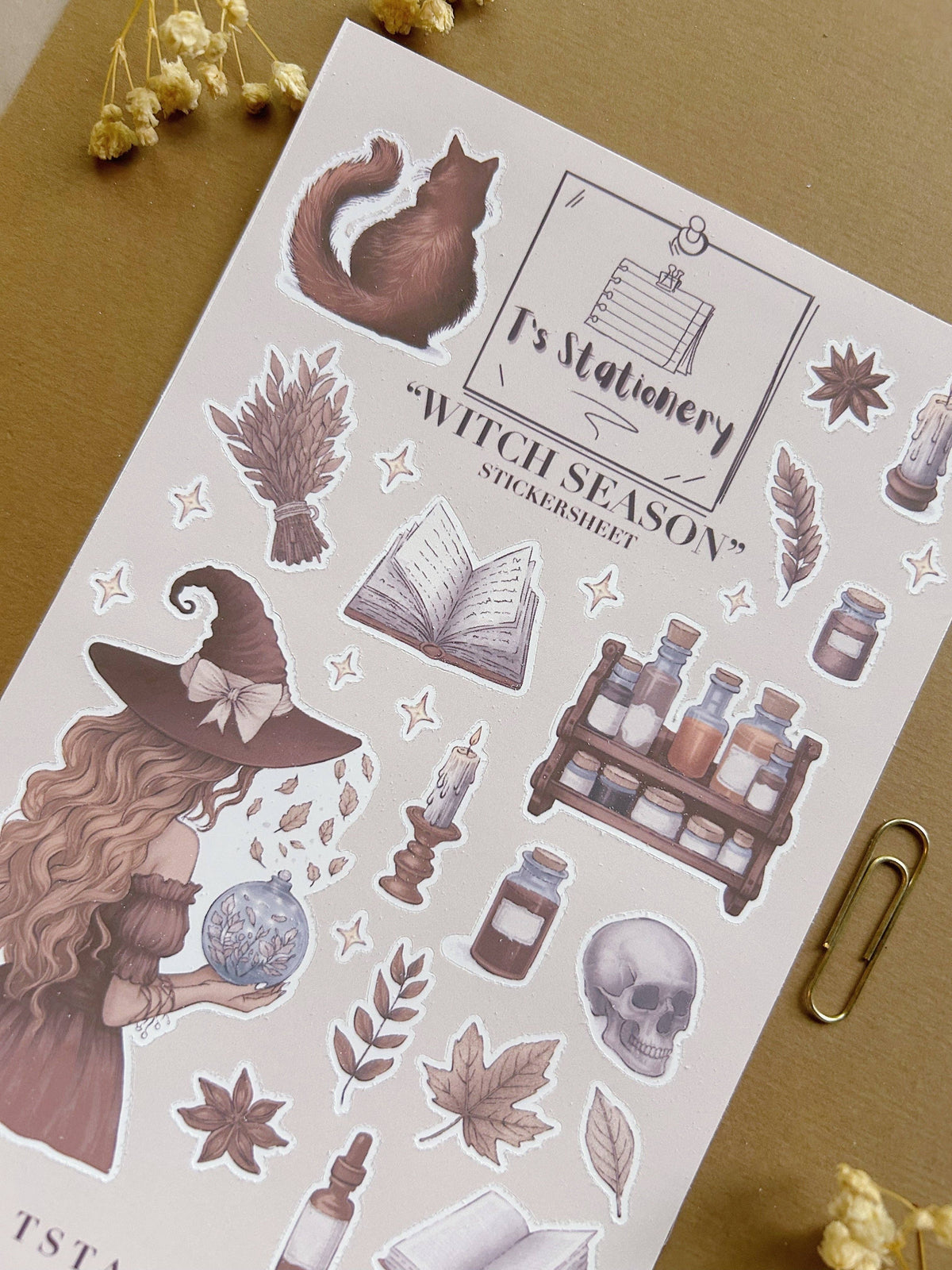 Witch Season tarra-arkki