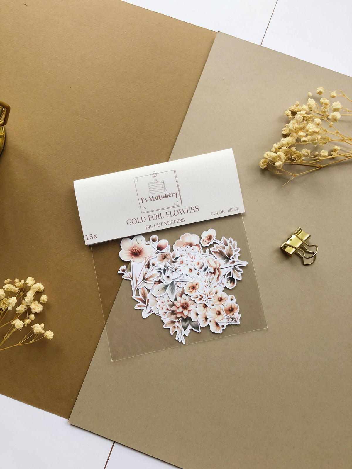 Beige Flowers w Gold Foil, 15kpl tarrapakkaus