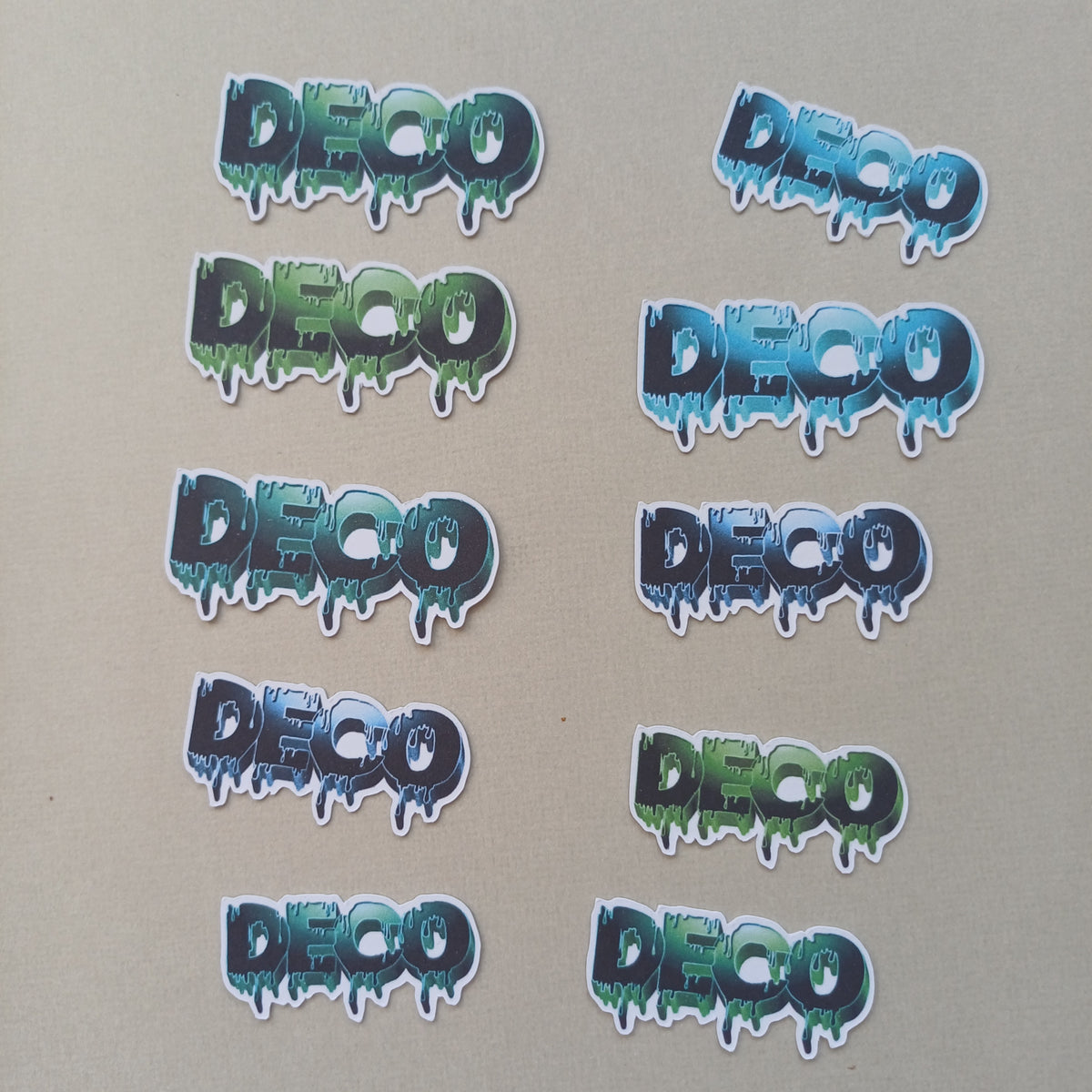Pikkupeikon tekstileikkeet:  DECO