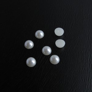 Puolihelmi, liimattava, 6x3mm, kerma, 100kpl